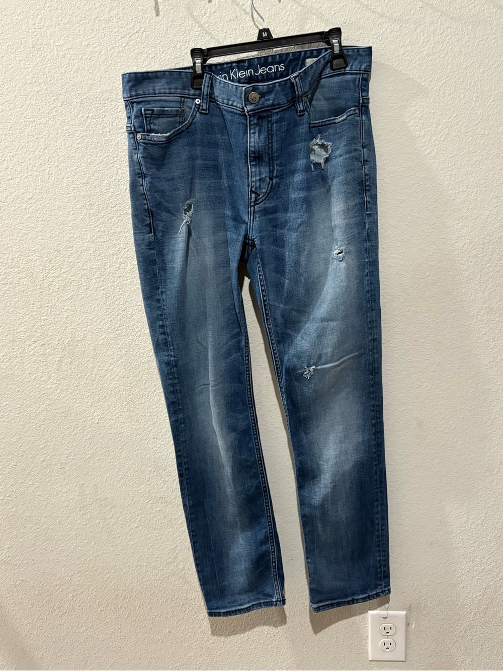 Calvin Klein Men's Slim Distressed Medium Blue Jeans